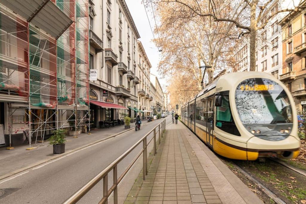 Grazioso Lägenhet Milano Exteriör bild